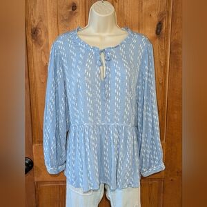 SO Blue and White‎ Patterned Blouse